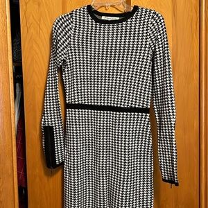 Heidi Weisel mixt Sweater Dress Black and White Herringbone Pattern Size Medium